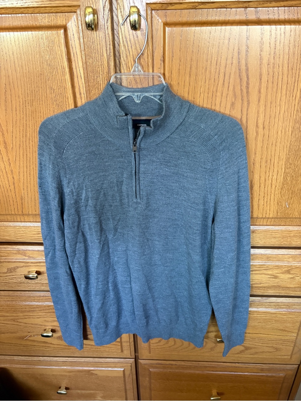 Express Men’s Gray Half-Zip V-Neck Merino Sweater
